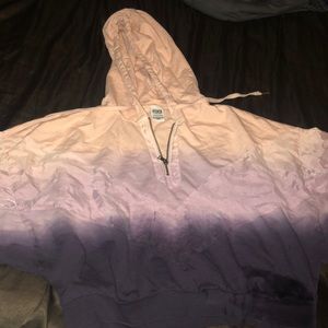 PINK VS tie-dye crop hoodie